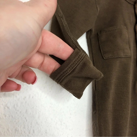 L'ovedBaby sleeping gown brown snap front gender neutral size 0-3 months - Picture 8 of 10